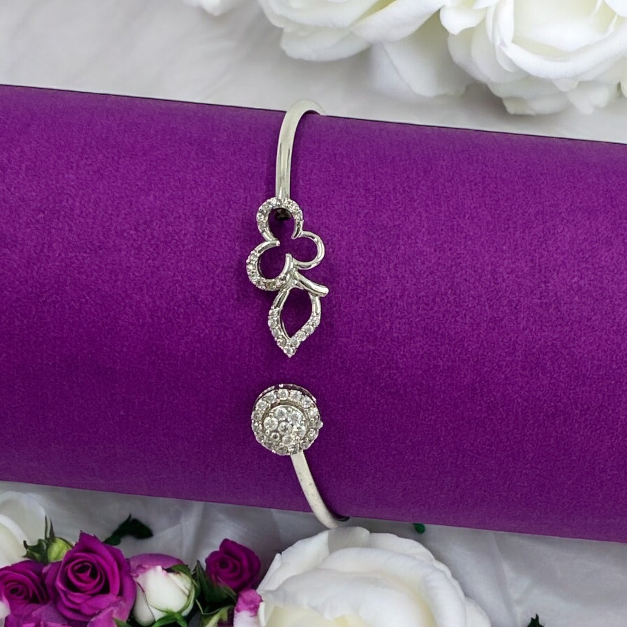 Swaroski Bracelet 92.5 Silver Flower Modal With Silver Polish