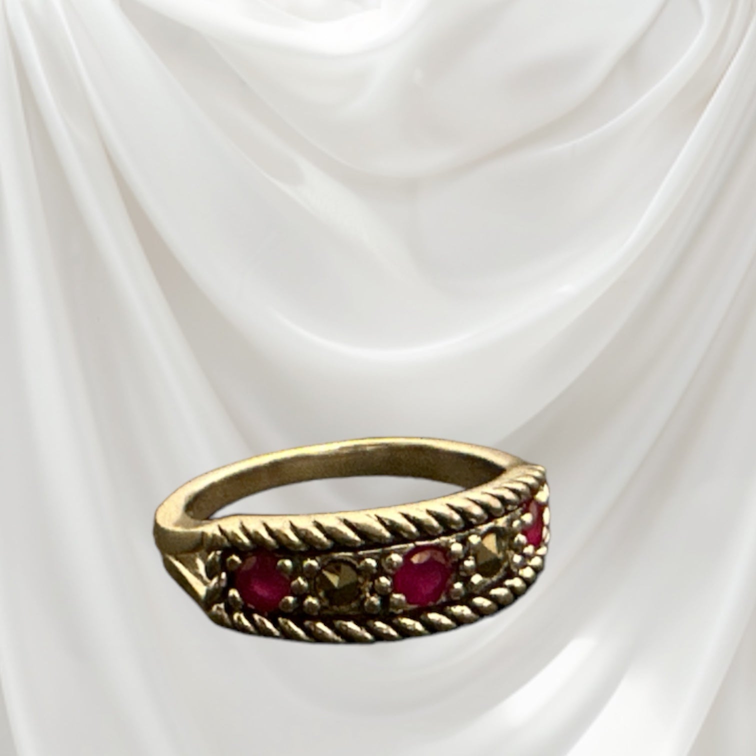 Precious finger ring 92.5 Silver Ruby Stone